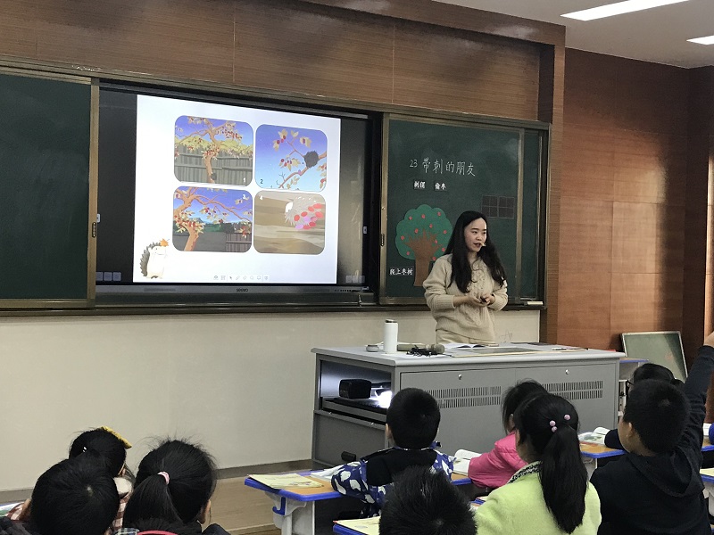 钱丽.JPG