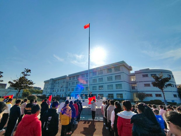儒林中心小学.jpg