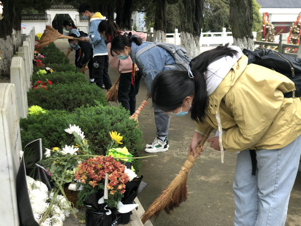 岸头实验学校.jpg
