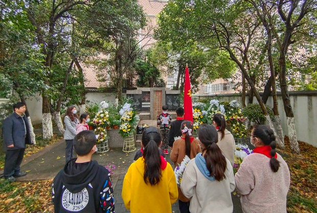 儒林中心小学.jpg