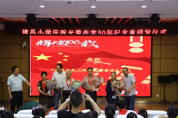 微信图片_20210630103507_副本.jpg