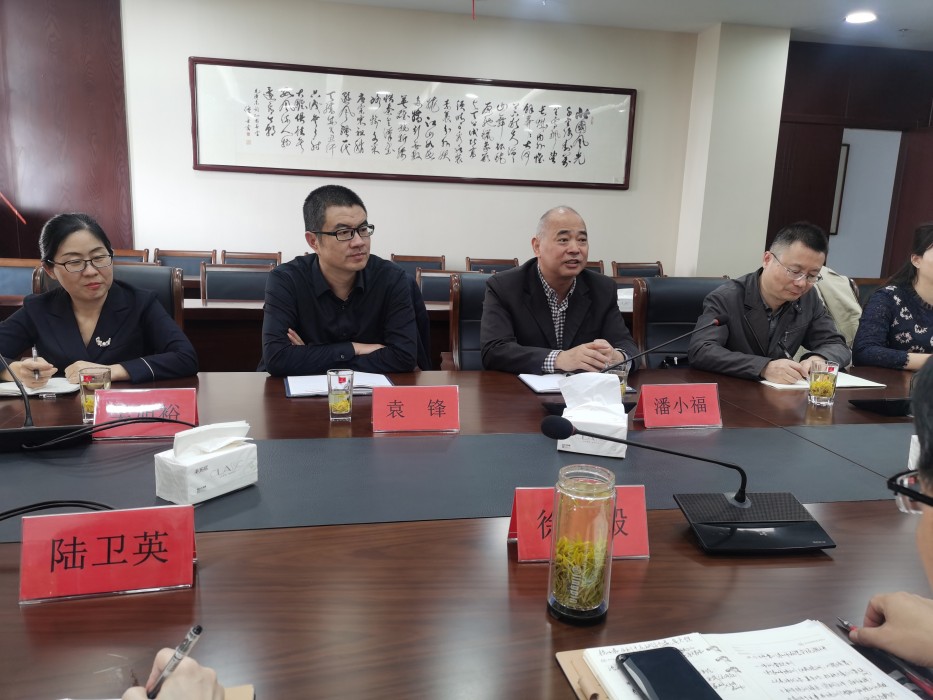 潘特.jpg 潘特.jpg