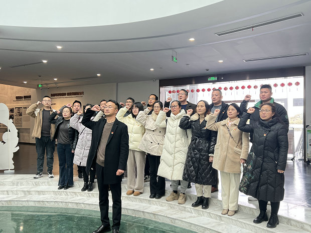 微信图片_20230226105309_副本.jpg