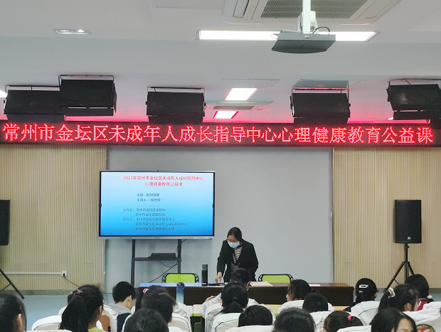开头_副本.jpg