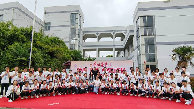 儒林中心小学.jpg