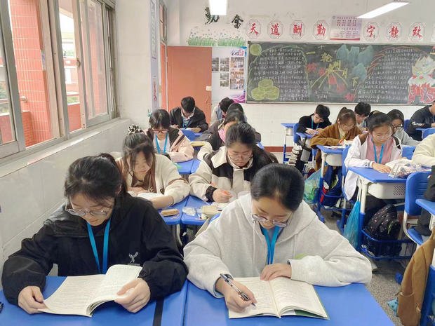 微信图片_20231025103703_副本.jpg
