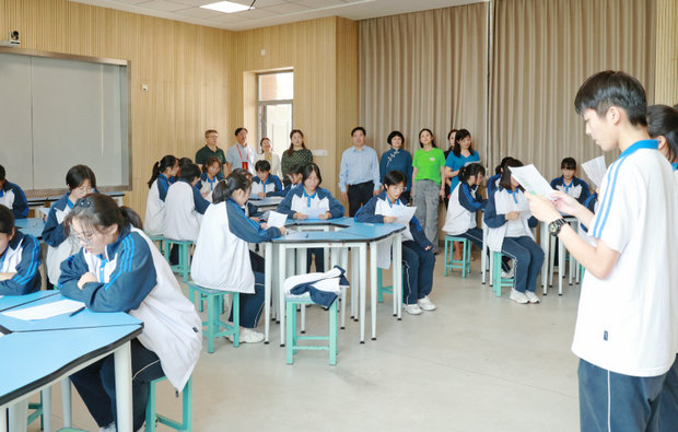 调研现场5_副本.jpg