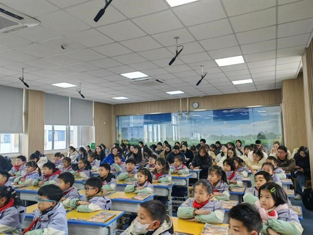 1全场.jpg