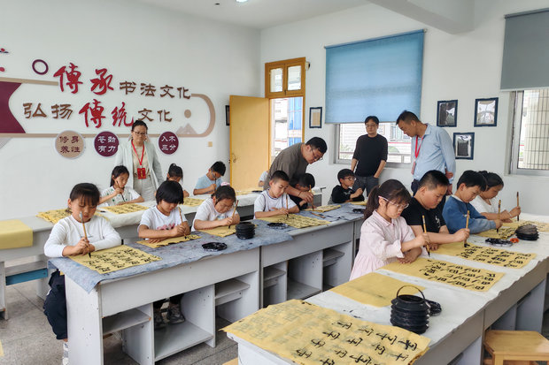 微信图片_20250423083220_副本.jpg