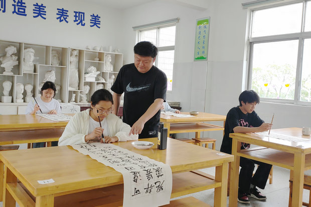 微信图片_20250613090128_副本.jpg